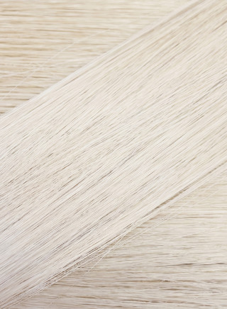 Set za trajno bojenje kose EXPLICIT 902 Ultra light irise blonde / biserno plava 